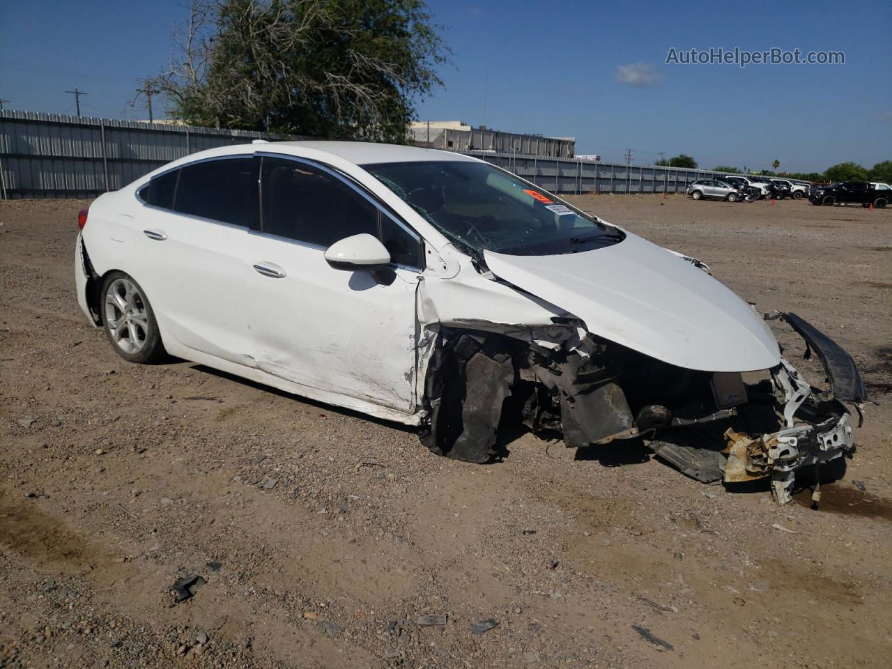 2018 Chevrolet Cruze Premier White vin: 1G1BF5SM2J7164291