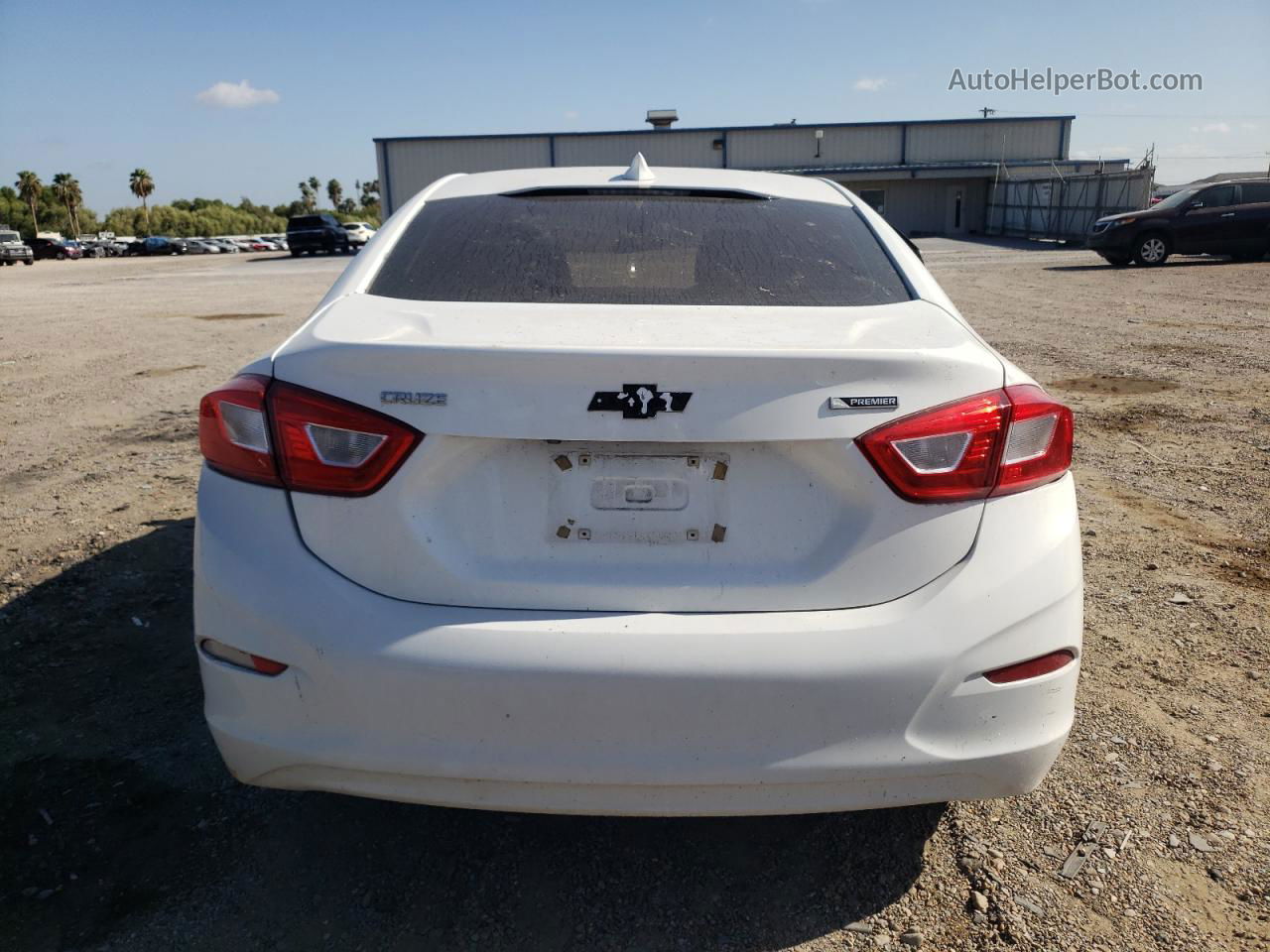 2018 Chevrolet Cruze Premier White vin: 1G1BF5SM2J7164291