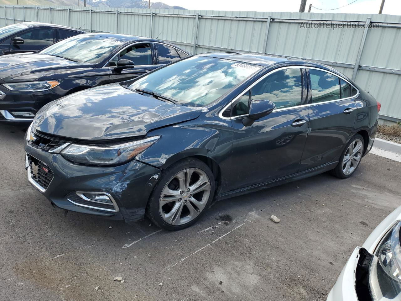 2017 Chevrolet Cruze Premier Черный vin: 1G1BF5SM3H7133139