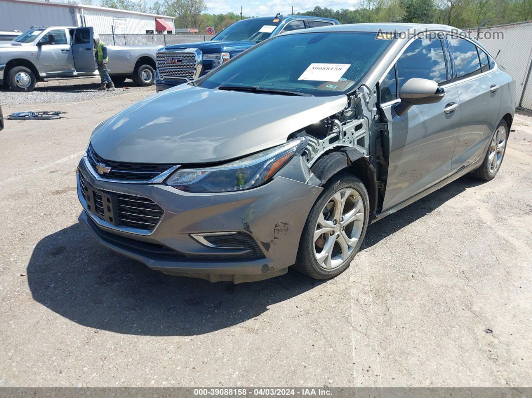 2017 Chevrolet Cruze Premier Auto Beige vin: 1G1BF5SM4H7203229