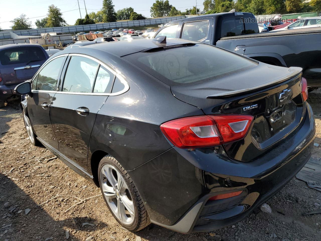 2018 Chevrolet Cruze Premier Черный vin: 1G1BF5SM5J7186365