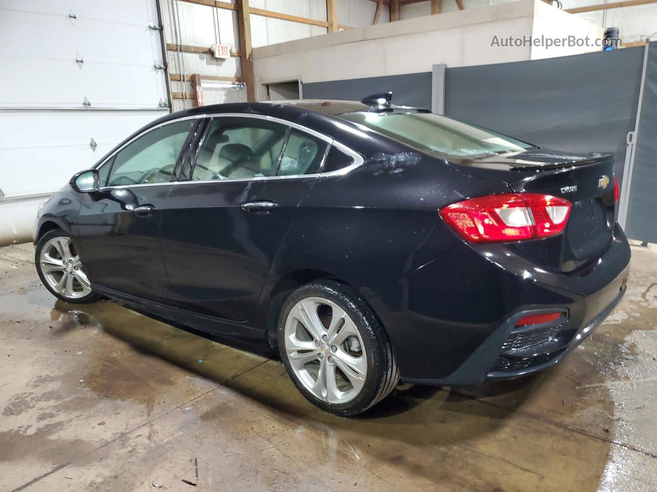 2018 Chevrolet Cruze Premier Black vin: 1G1BF5SM5J7223382