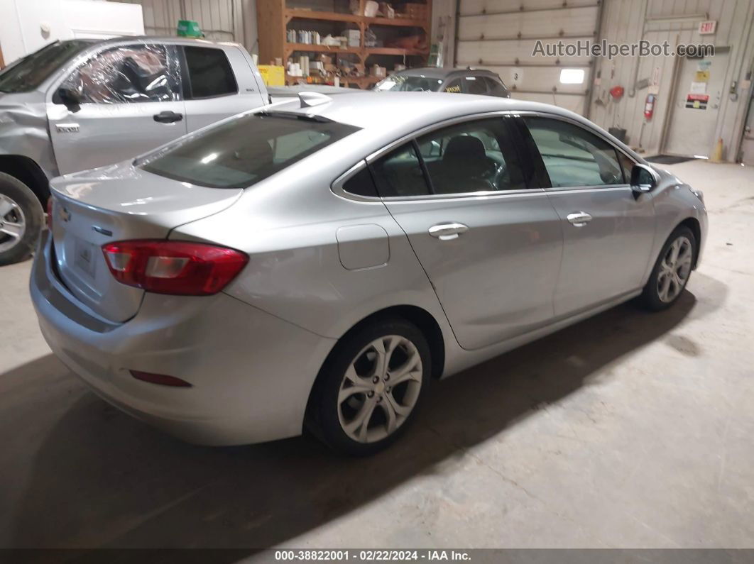 2017 Chevrolet Cruze Premier Auto Silver vin: 1G1BF5SM6H7250570