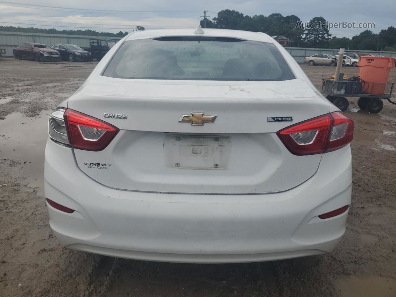 2018 Chevrolet Cruze Premier White vin: 1G1BF5SM7J7168563