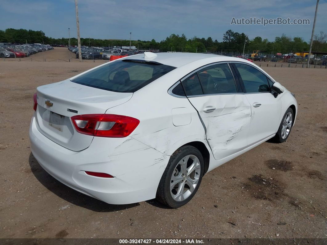 2017 Chevrolet Cruze Premier Auto Белый vin: 1G1BF5SM8H7182871