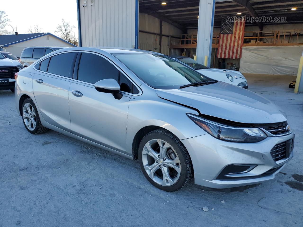 2018 Chevrolet Cruze Premier Silver vin: 1G1BF5SM8J7193472