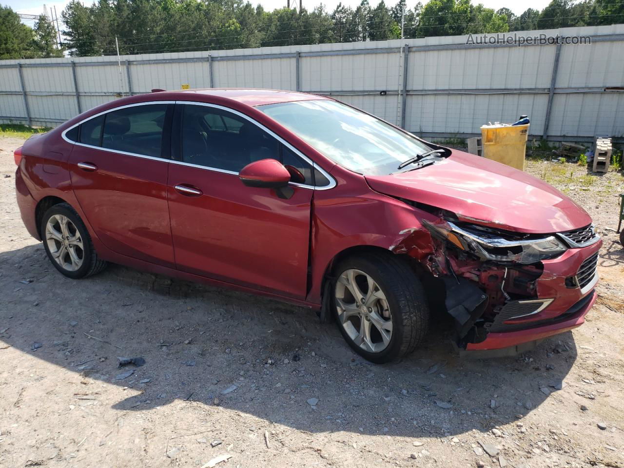 2018 Chevrolet Cruze Premier Red vin: 1G1BF5SM8J7240399