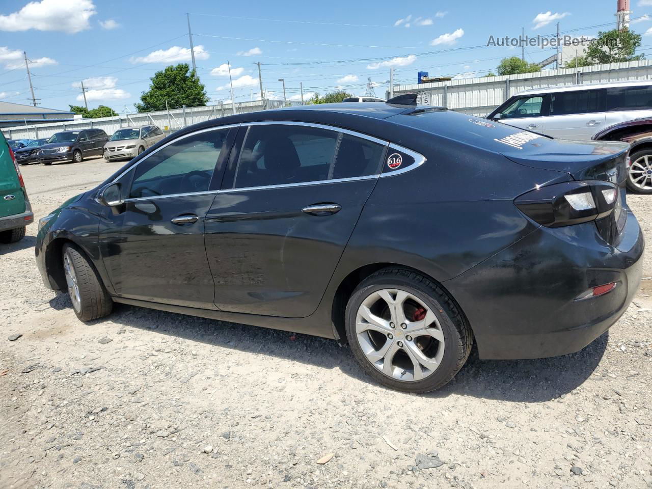 2017 Chevrolet Cruze Premier Black vin: 1G1BF5SM9H7115132