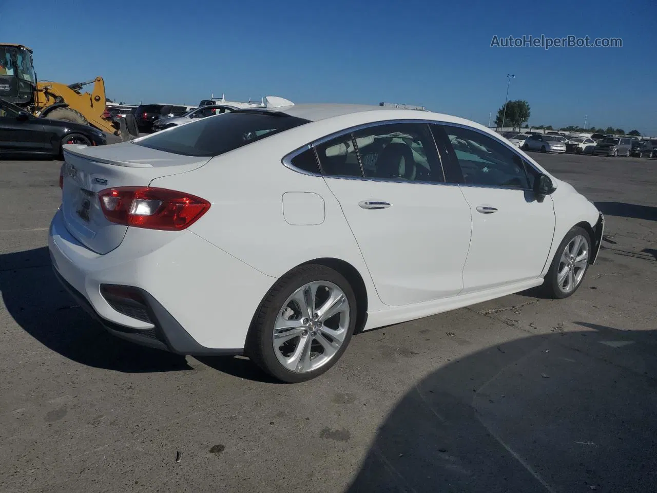 2016 Chevrolet Cruze Premier Белый vin: 1G1BG5SM5G7320930