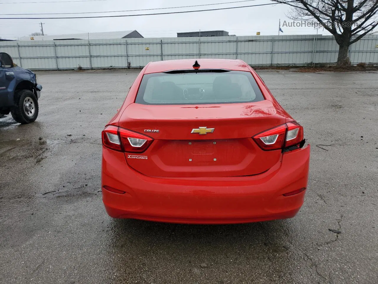 Price & History 2019 Chevrolet Cruze 1.4l 4 vin: 1G1BJ5SM9K7103407
