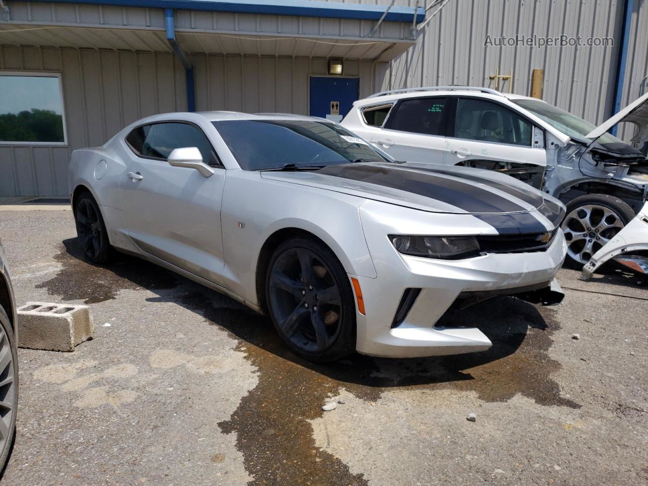 2017 Chevrolet Camaro Ls Silver vin: 1G1FA1RX1H0143010