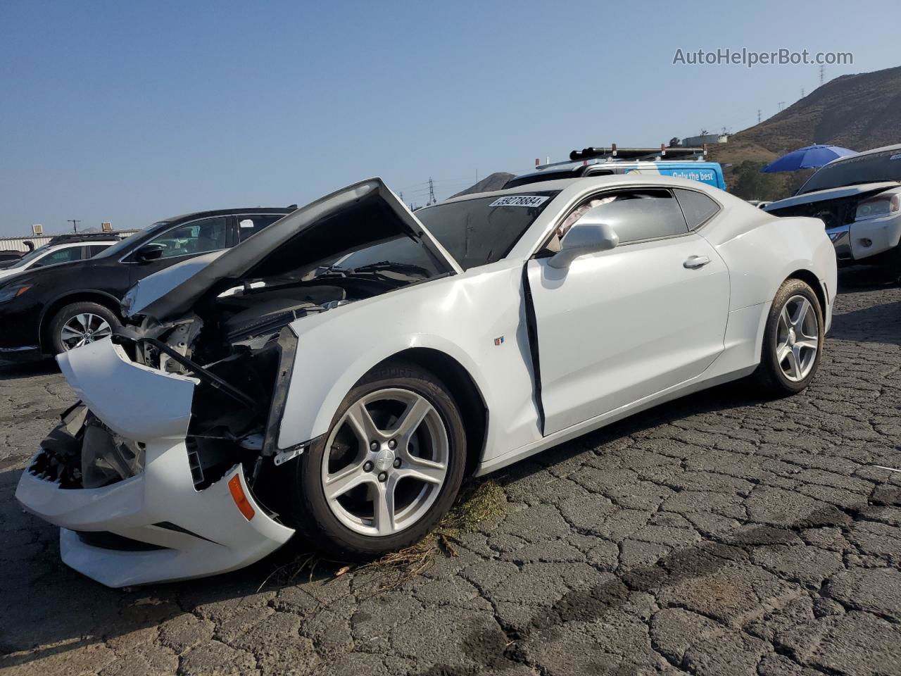 2018 Chevrolet Camaro Lt Белый vin: 1G1FB1RS2J0104062