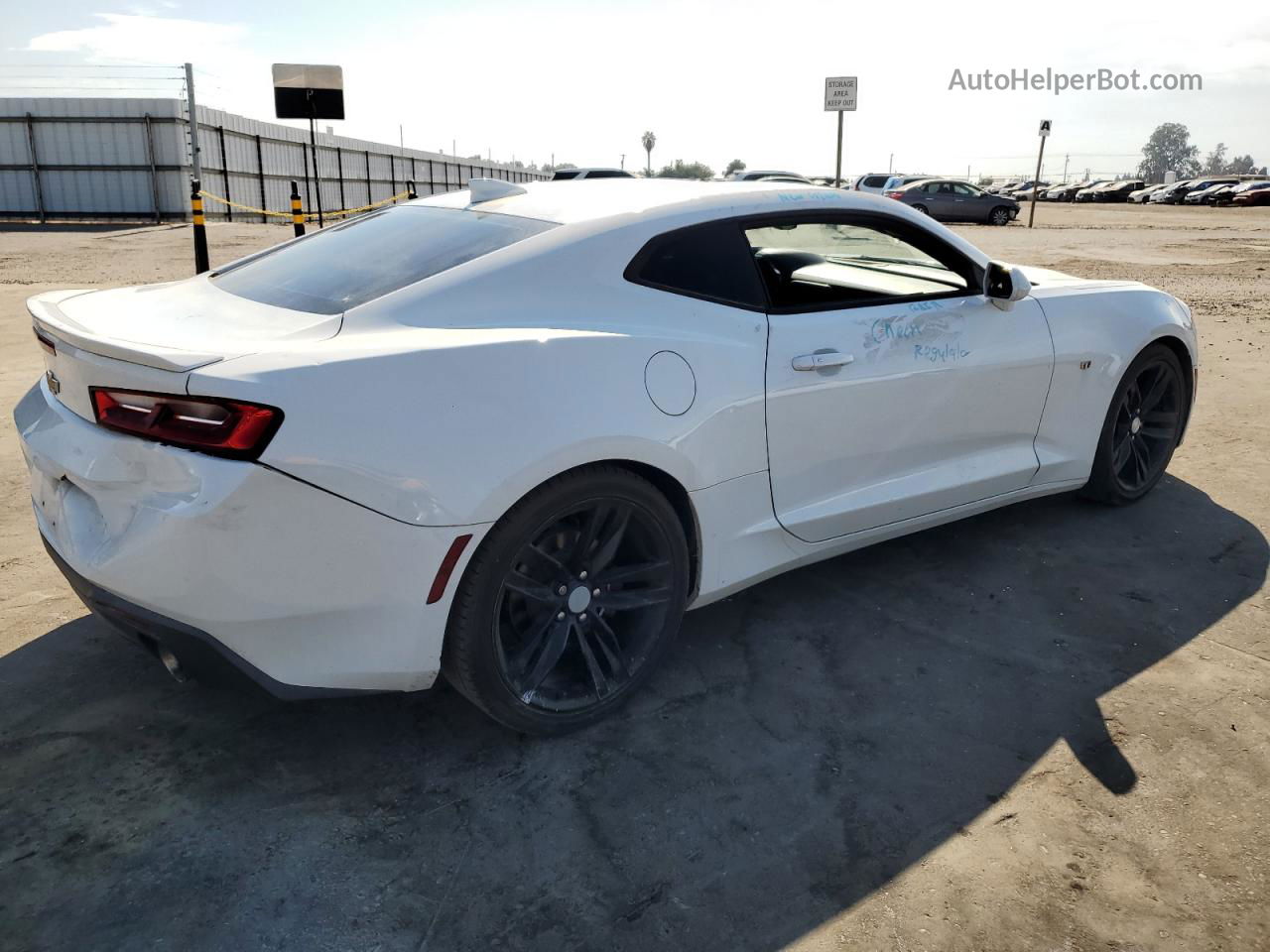 2018 Chevrolet Camaro Lt White vin: 1G1FB1RS3J0174640