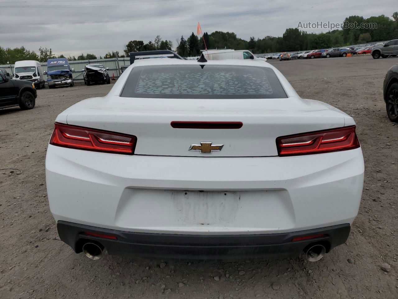 2017 Chevrolet Camaro Lt White vin: 1G1FB1RS4H0132584