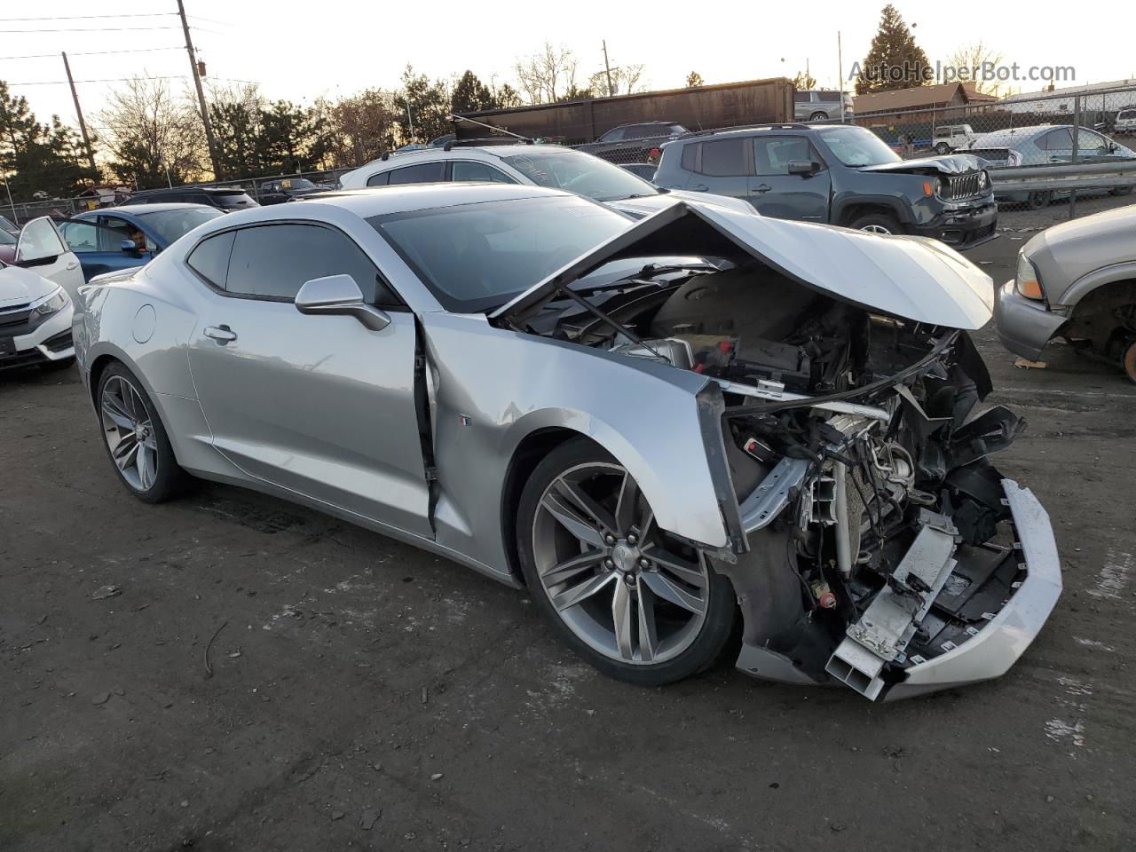 2017 Chevrolet Camaro Lt Silver vin: 1G1FB1RS6H0143487