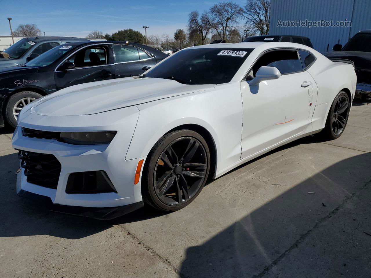 2017 Chevrolet Camaro Lt Белый vin: 1G1FB1RS6H0151444