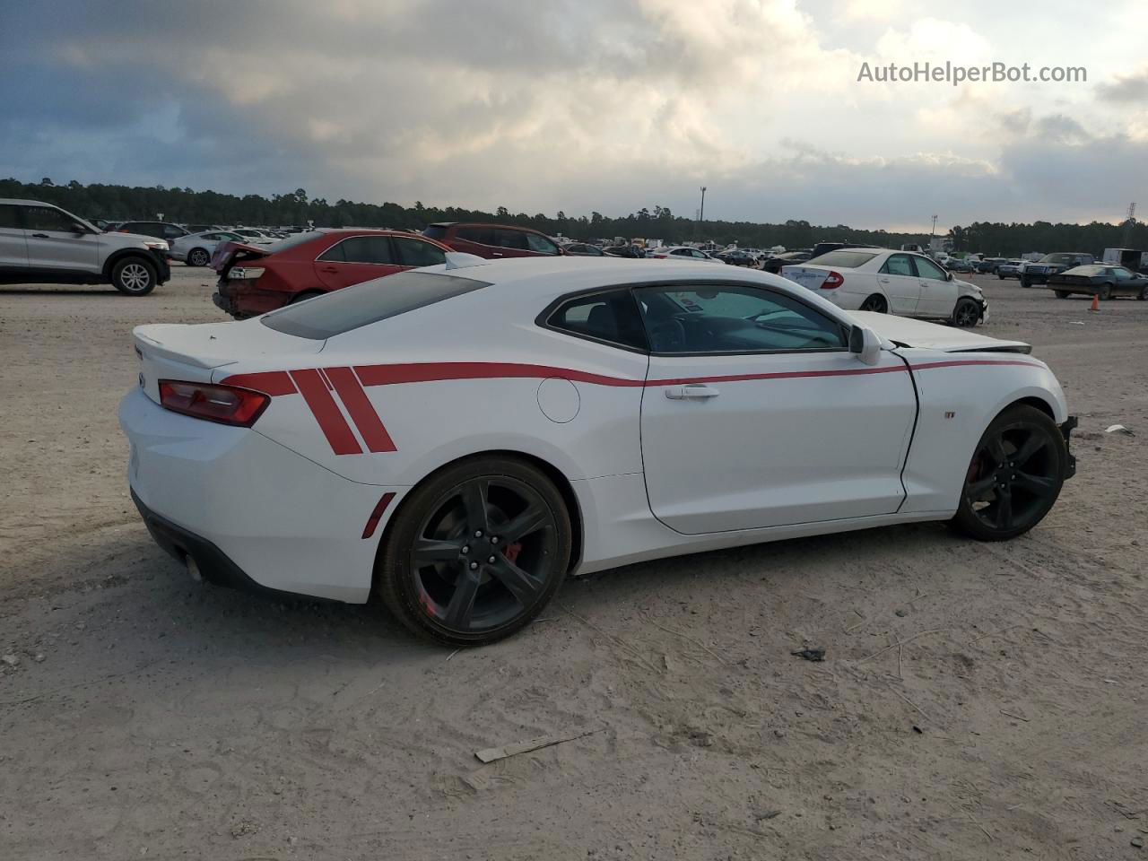 2018 Chevrolet Camaro Lt White vin: 1G1FB1RS6J0143852