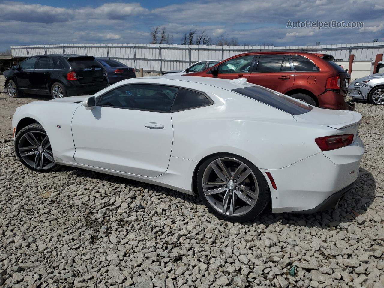 2018 Chevrolet Camaro Lt White vin: 1G1FB1RS6J0169321