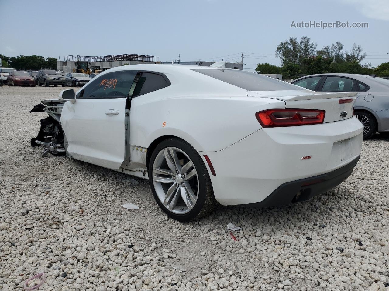 2018 Chevrolet Camaro Lt White vin: 1G1FB1RS6J0190993