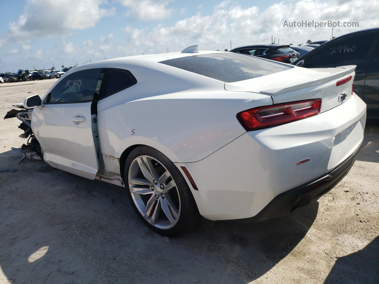 2018 Chevrolet Camaro Lt White vin: 1G1FB1RS6J0190993