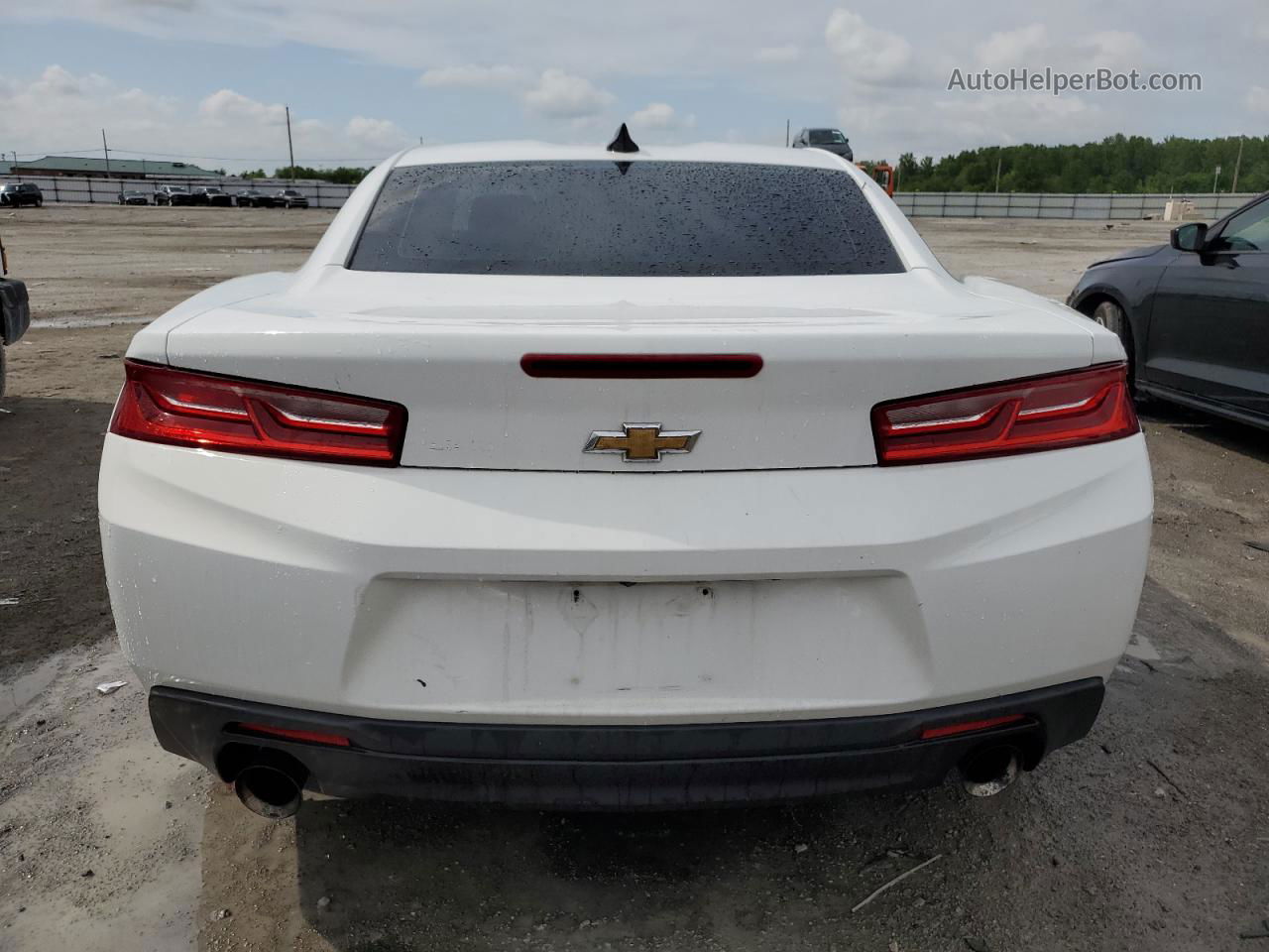 2018 Chevrolet Camaro Lt White vin: 1G1FB1RS8J0112943