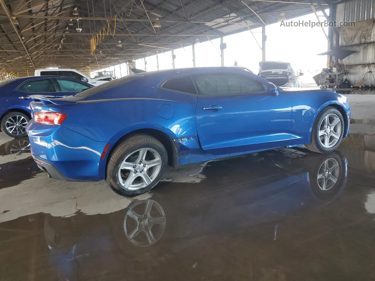 2018 Chevrolet Camaro Lt Blue vin: 1G1FB1RS8J0181941