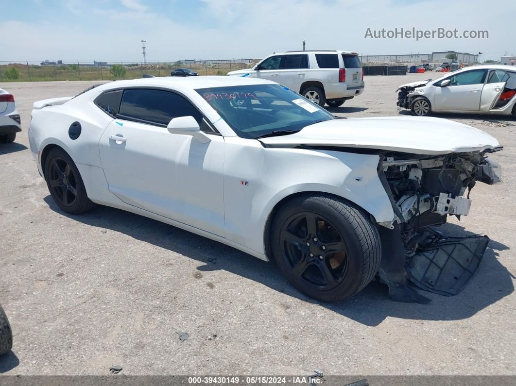 2017 Chevrolet Camaro 1lt Белый vin: 1G1FB1RS9H0177987