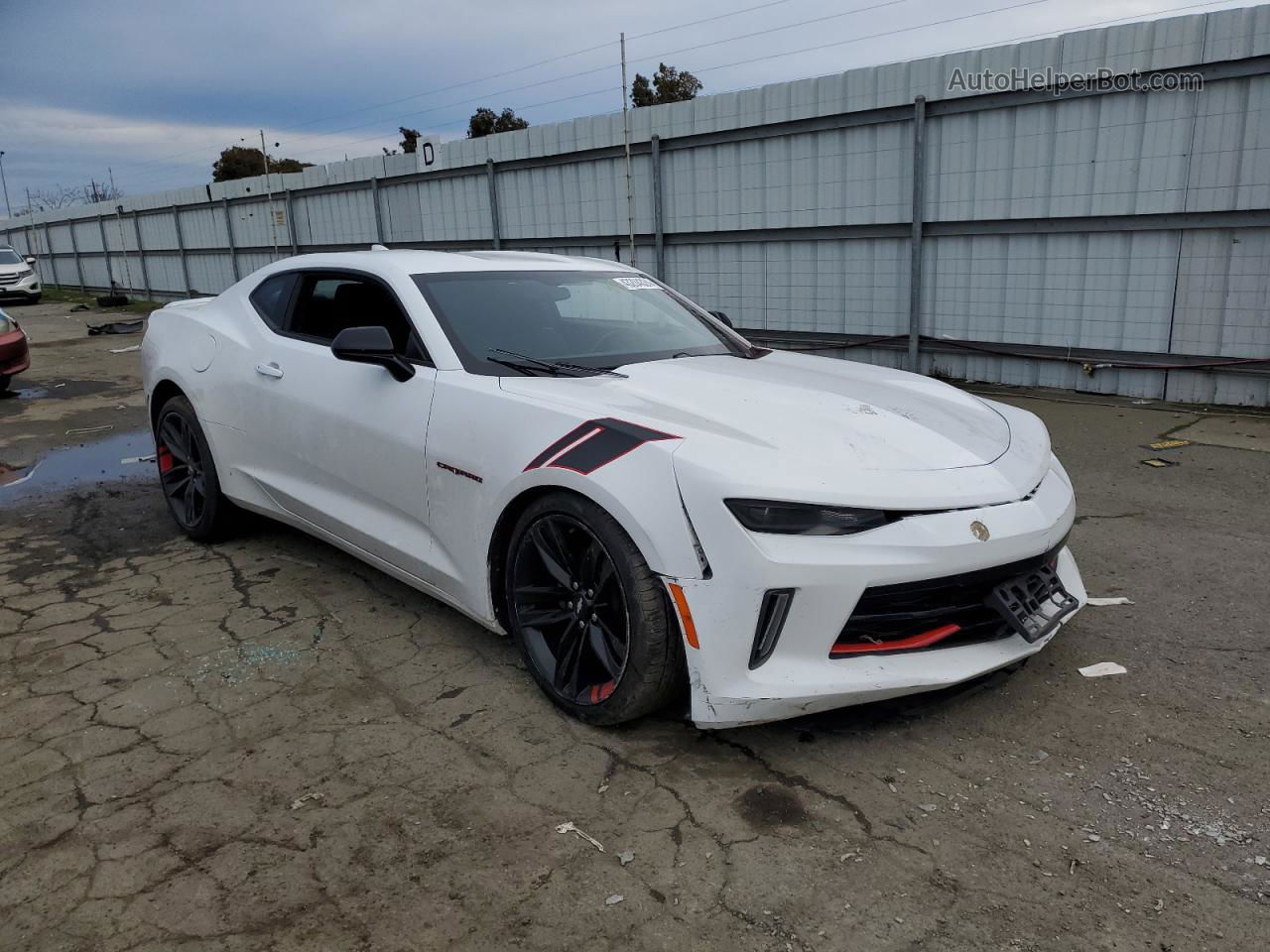 2018 Chevrolet Camaro Lt White vin: 1G1FB1RS9J0170284