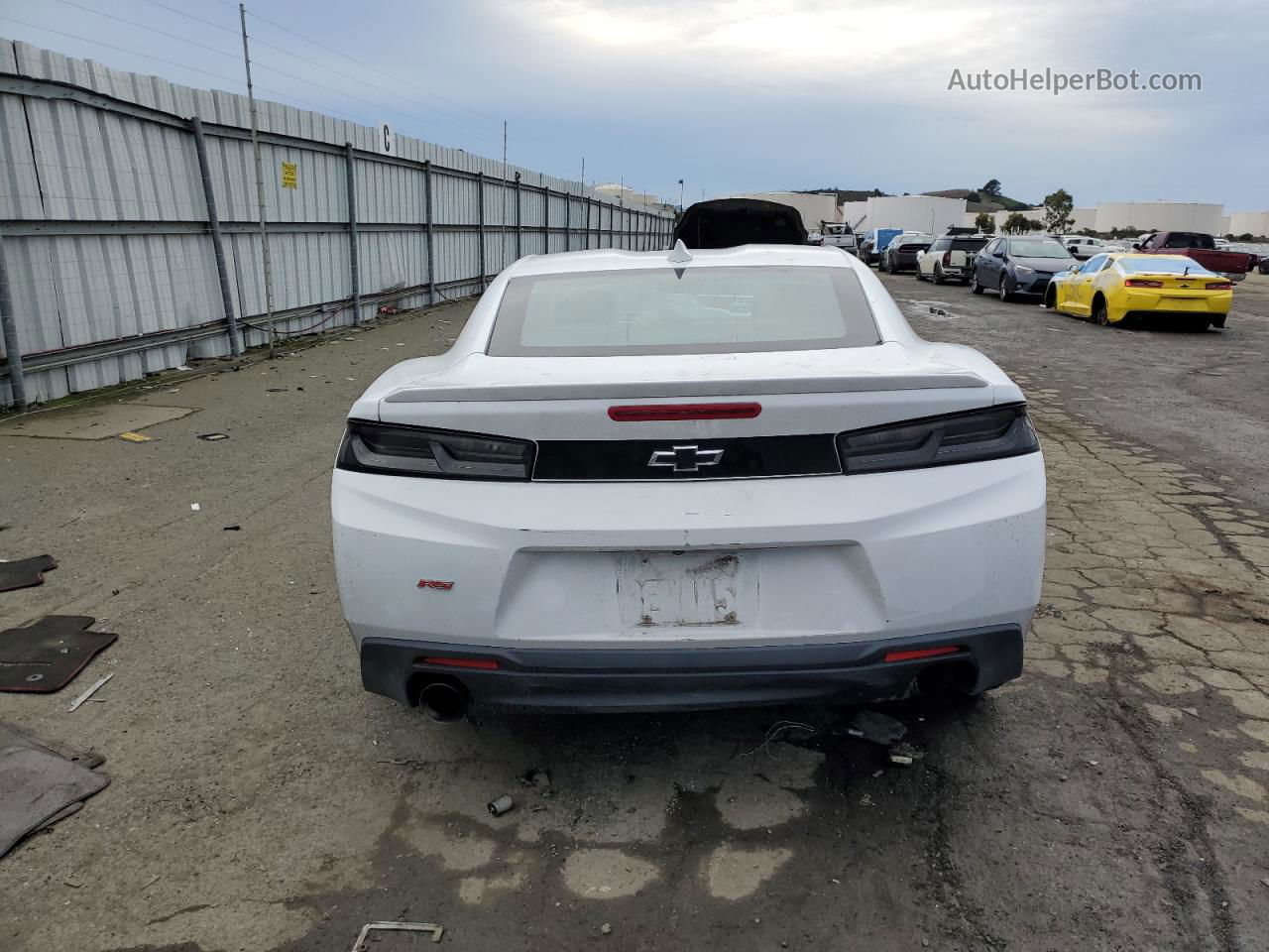 2018 Chevrolet Camaro Lt White vin: 1G1FB1RS9J0170284