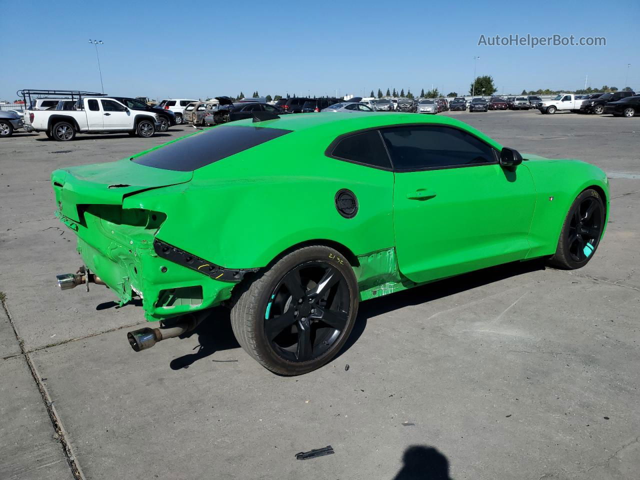 2017 Chevrolet Camaro Lt Green vin: 1G1FB1RX0H0190574