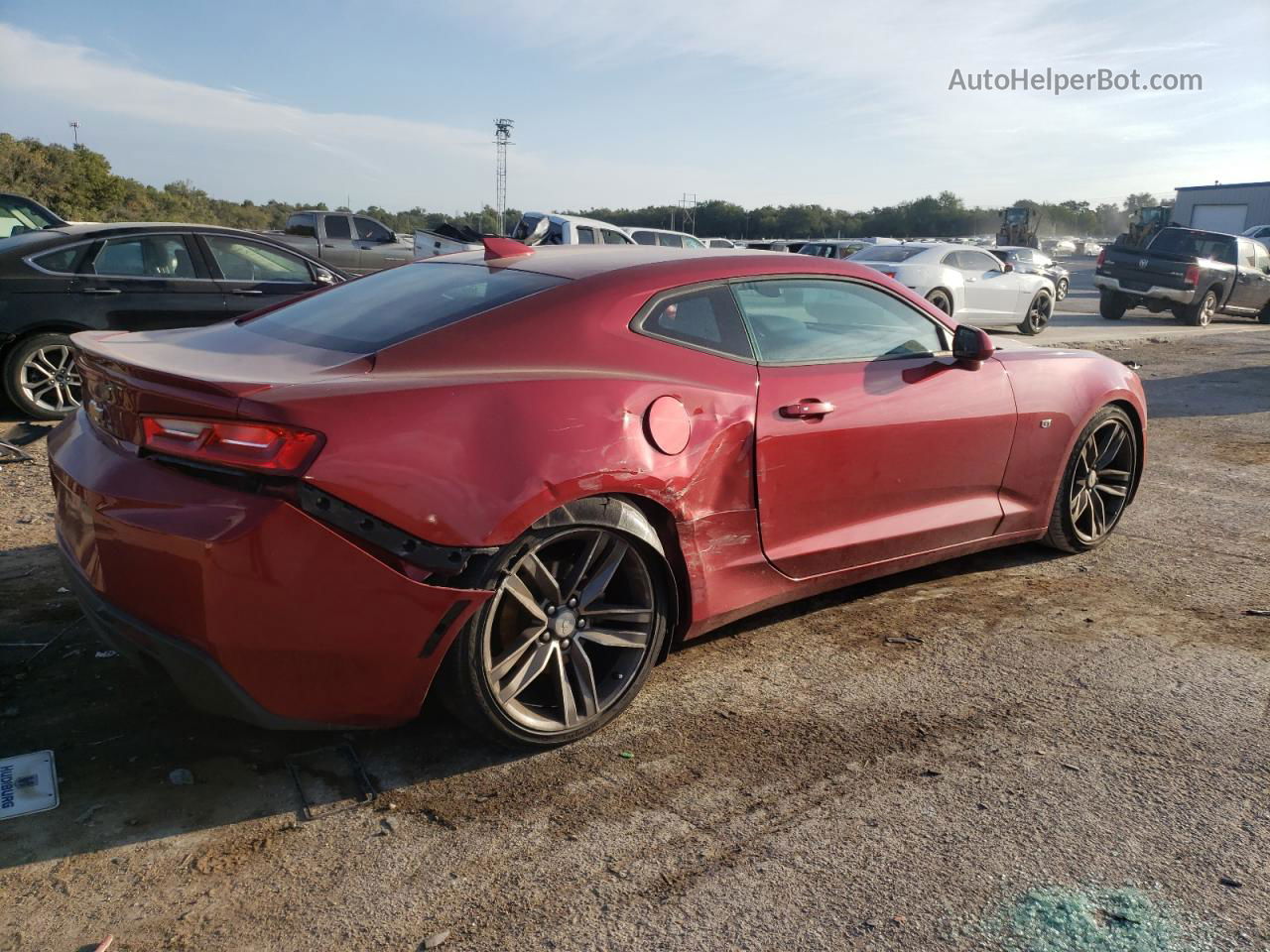 2017 Chevrolet Camaro Lt Красный vin: 1G1FB1RX1H0129069