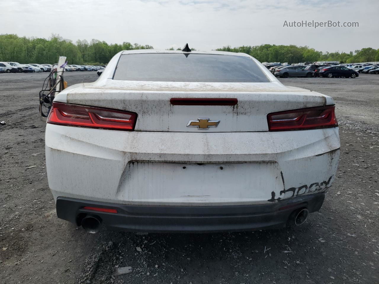 2017 Chevrolet Camaro Lt White vin: 1G1FB1RX2H0189605