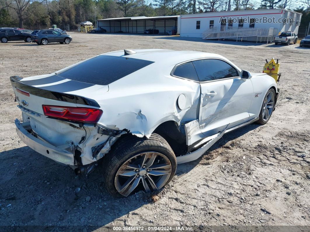 2017 Chevrolet Camaro 1lt Белый vin: 1G1FB1RX3H0125010