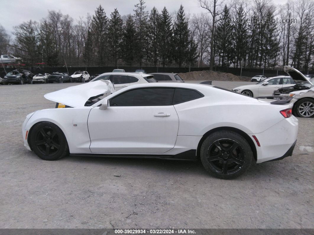 2018 Chevrolet Camaro 1lt White vin: 1G1FB1RX9J0143176