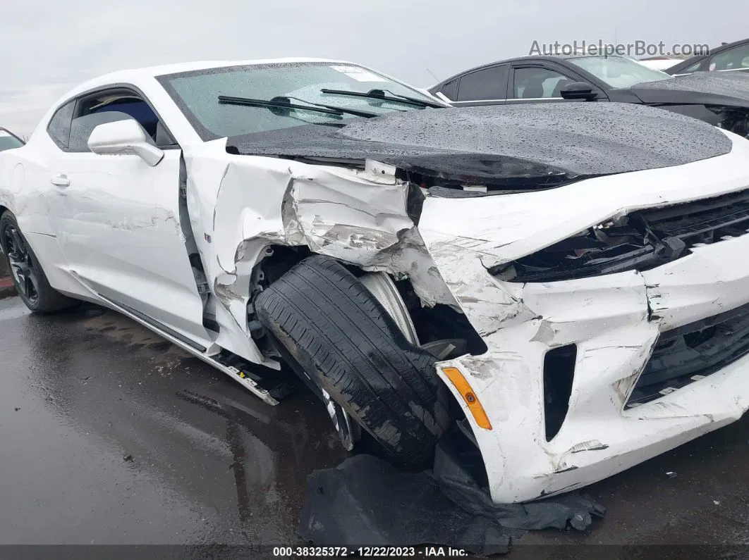 2018 Chevrolet Camaro 1lt White vin: 1G1FB1RX9J0152234