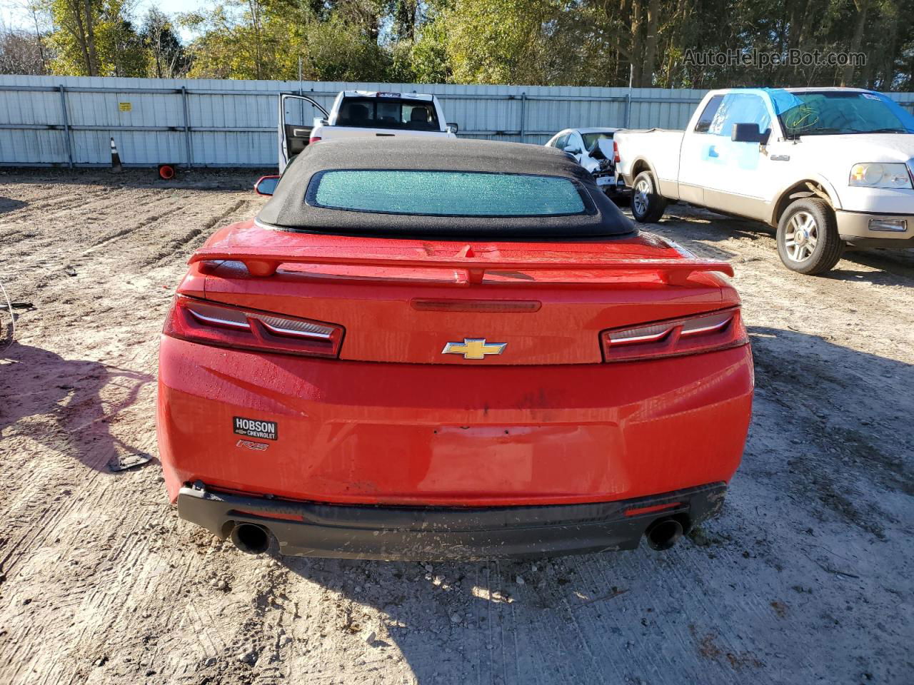 2018 Chevrolet Camaro Lt Red vin: 1G1FB3DS4J0131010