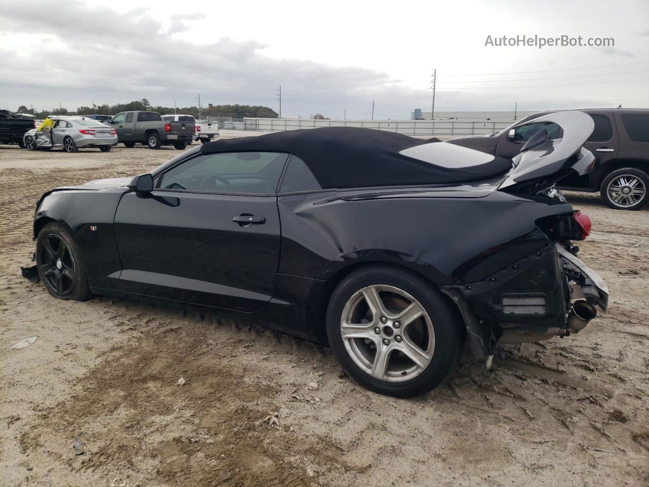 2020 Chevrolet Camaro Ls Black vin: 1G1FB3DS5L0128152