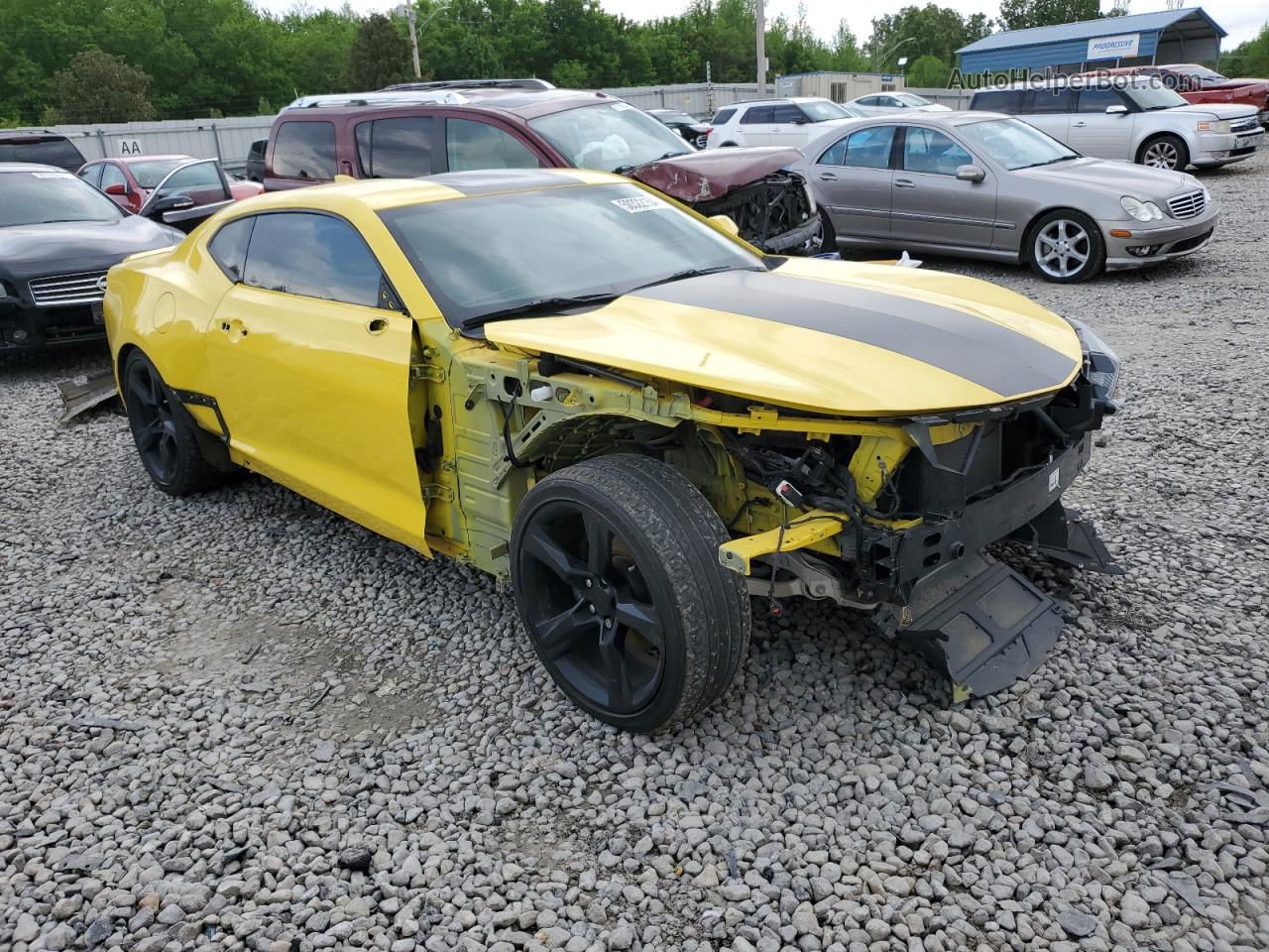 2018 Chevrolet Camaro Lt Yellow vin: 1G1FD1RS2J0102516