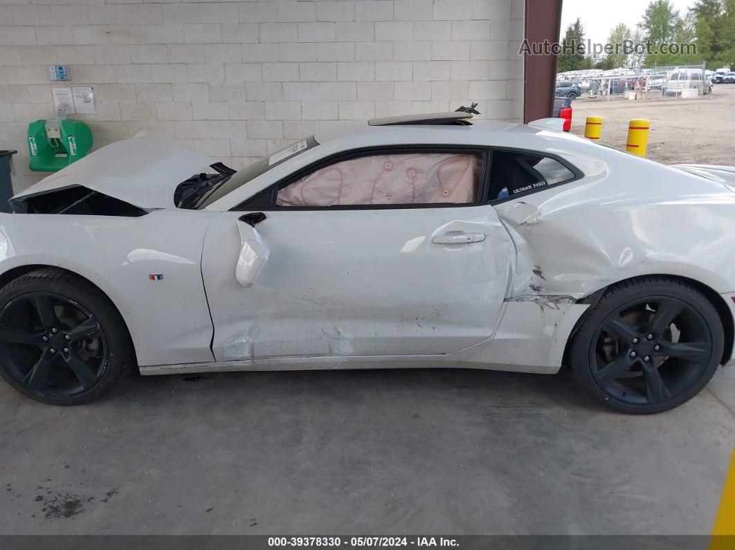 2017 Chevrolet Camaro 2lt White vin: 1G1FD1RS7H0183572