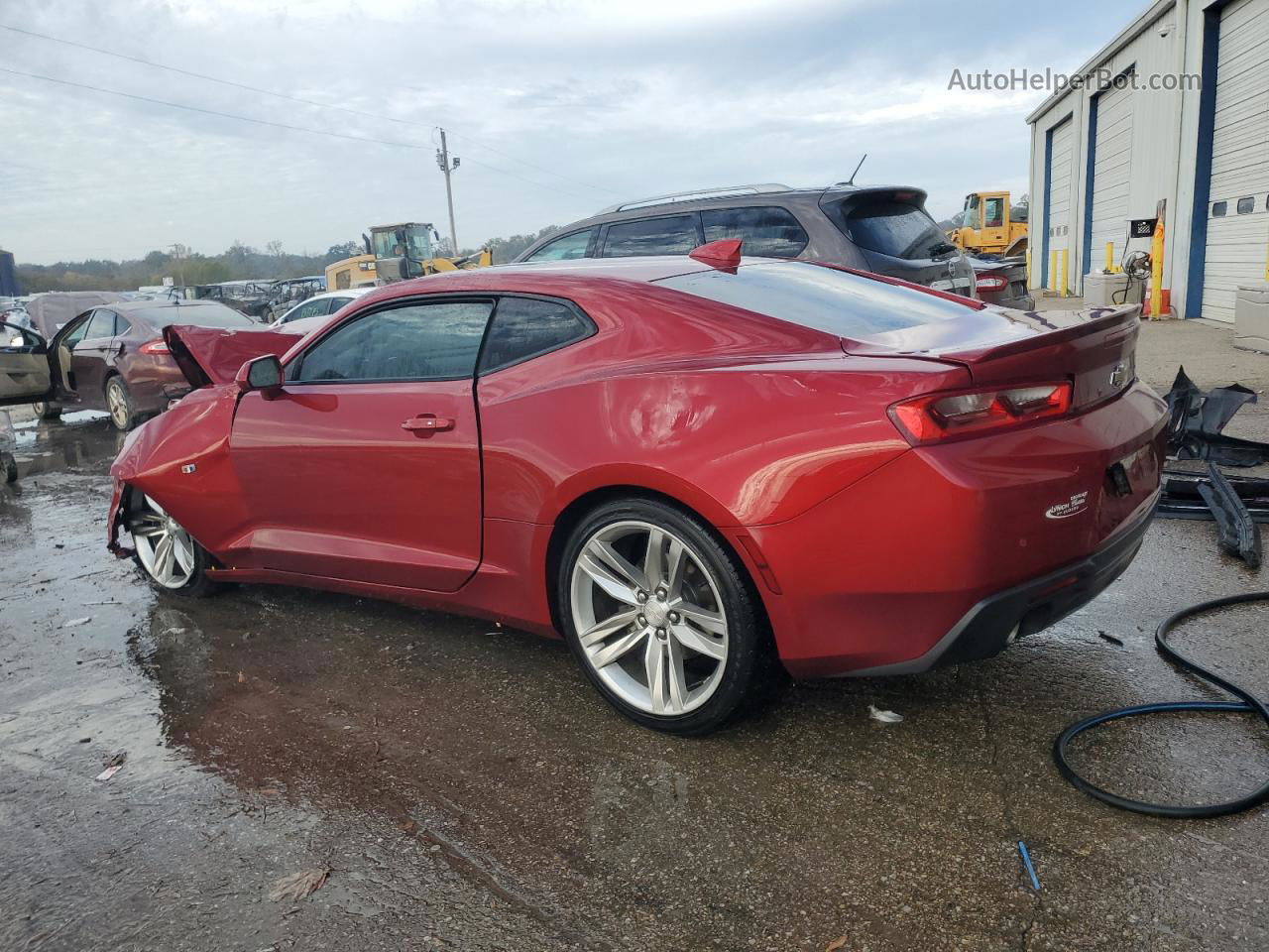 2018 Chevrolet Camaro Lt Red vin: 1G1FD1RS8J0101404