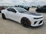 2018 Chevrolet Camaro Ss Белый vin: 1G1FE1R71J0114813