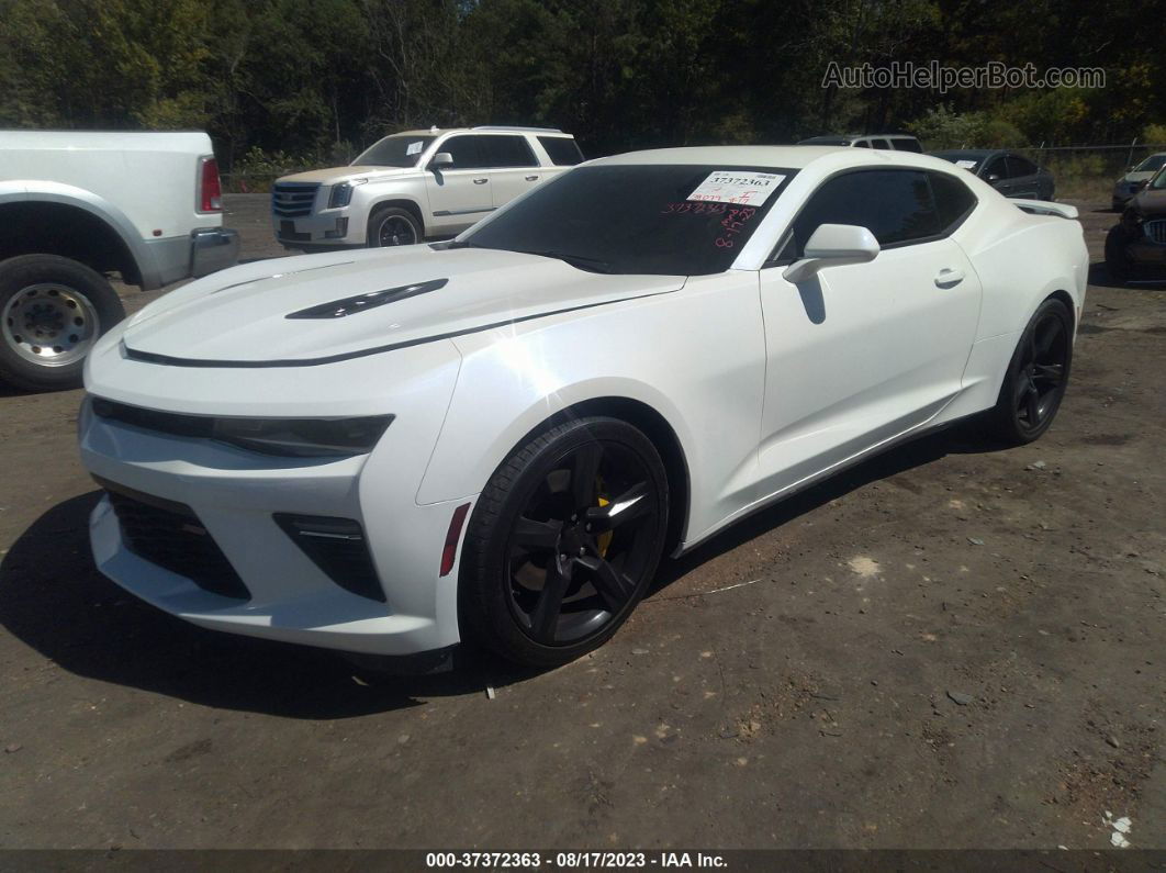 2018 Chevrolet Camaro 1ss White vin: 1G1FE1R73J0136912