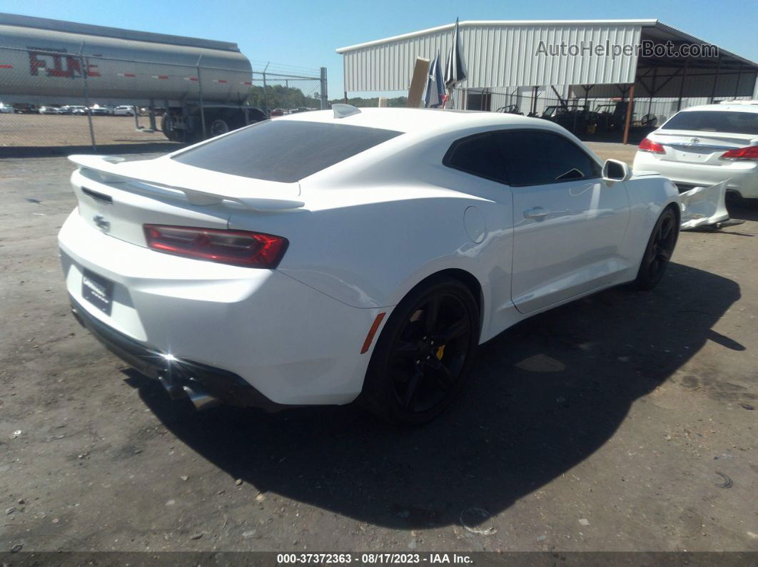 2018 Chevrolet Camaro 1ss White vin: 1G1FE1R73J0136912