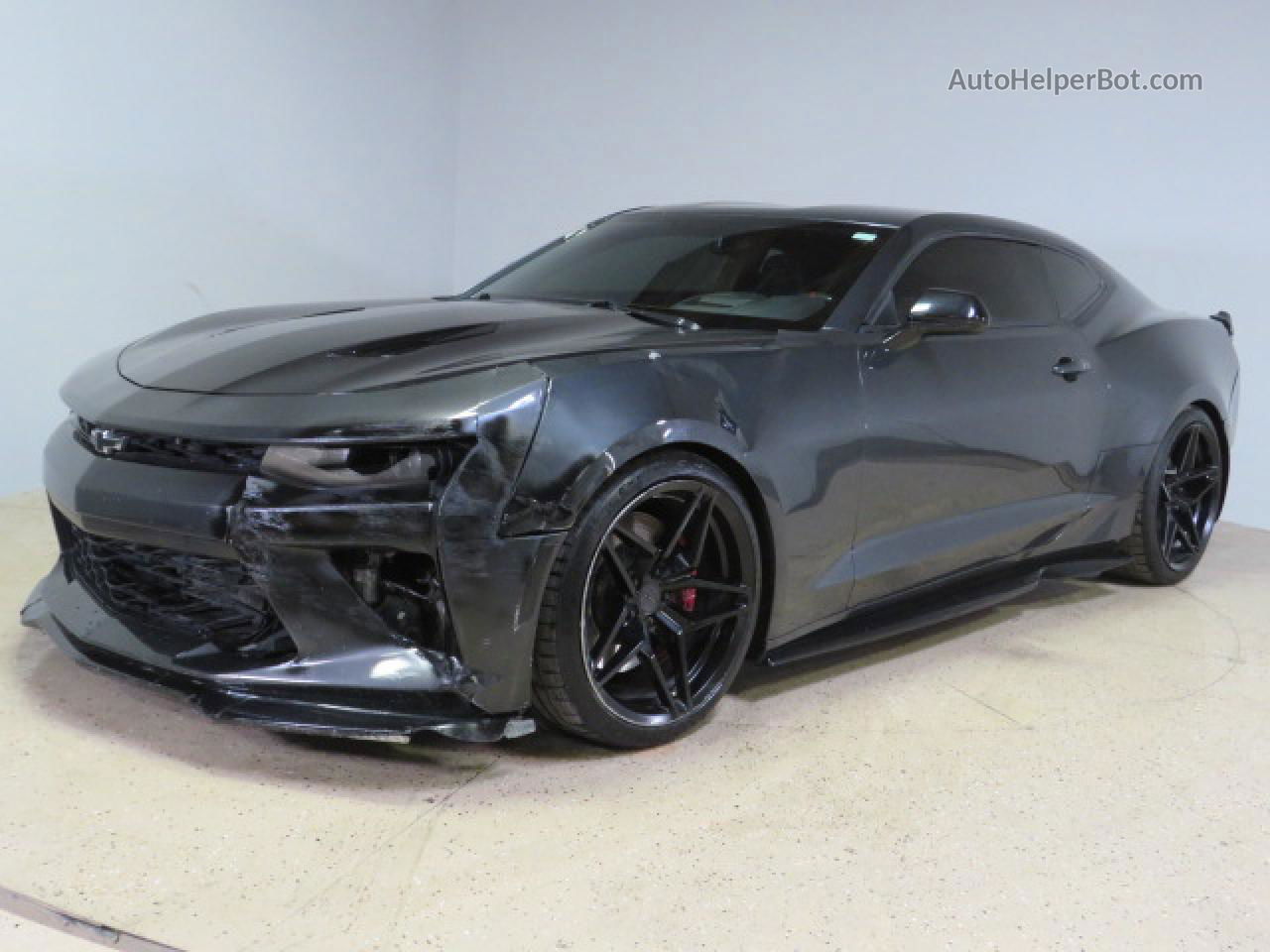 2018 Chevrolet Camaro Ss Gray vin: 1G1FE1R77J0156712