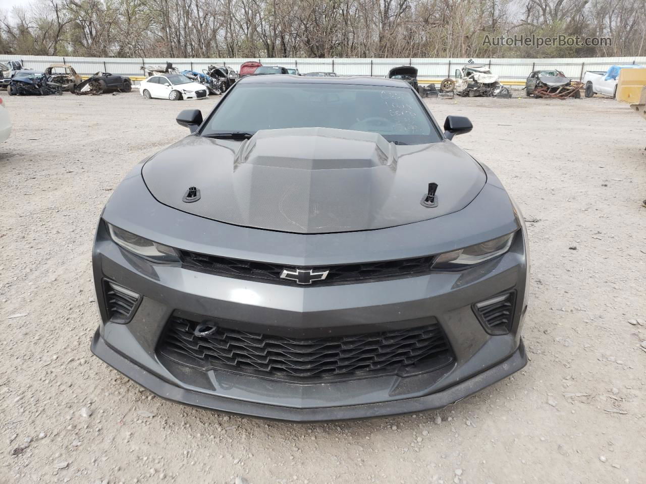 Chevrolet Camaro 2018 серый