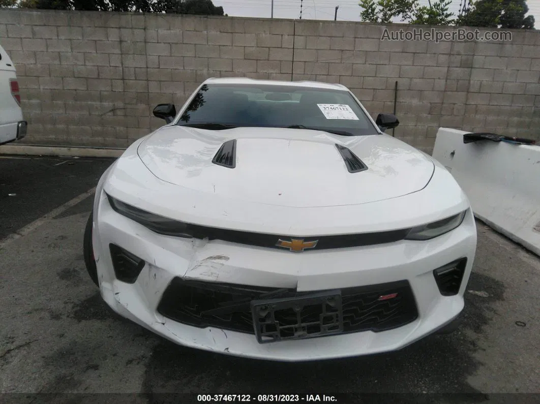 2018 Chevrolet Camaro 1ss White vin: 1G1FF1R72J0168134