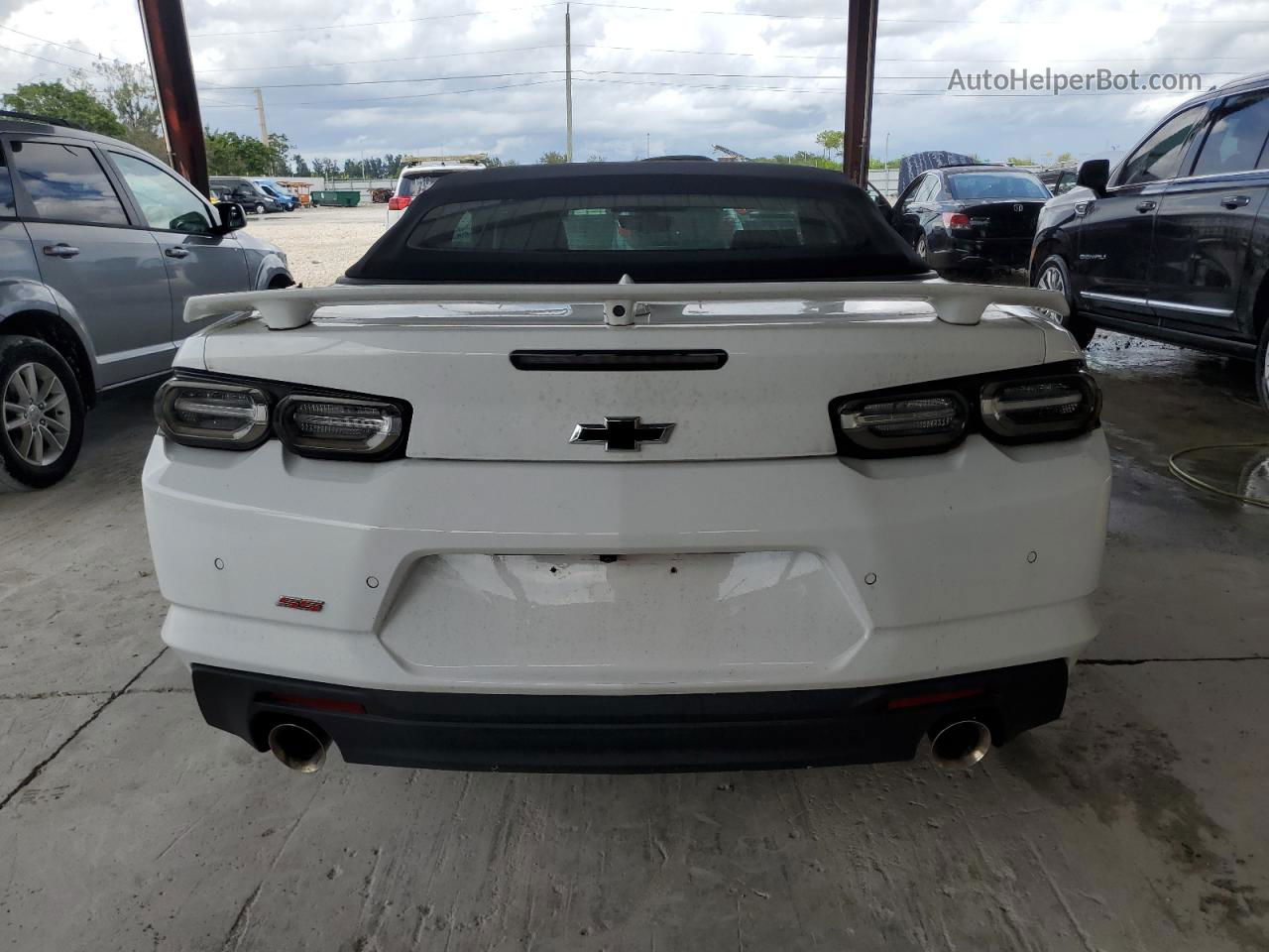 2020 Chevrolet Camaro Ss White vin: 1G1FH3D79L0126088