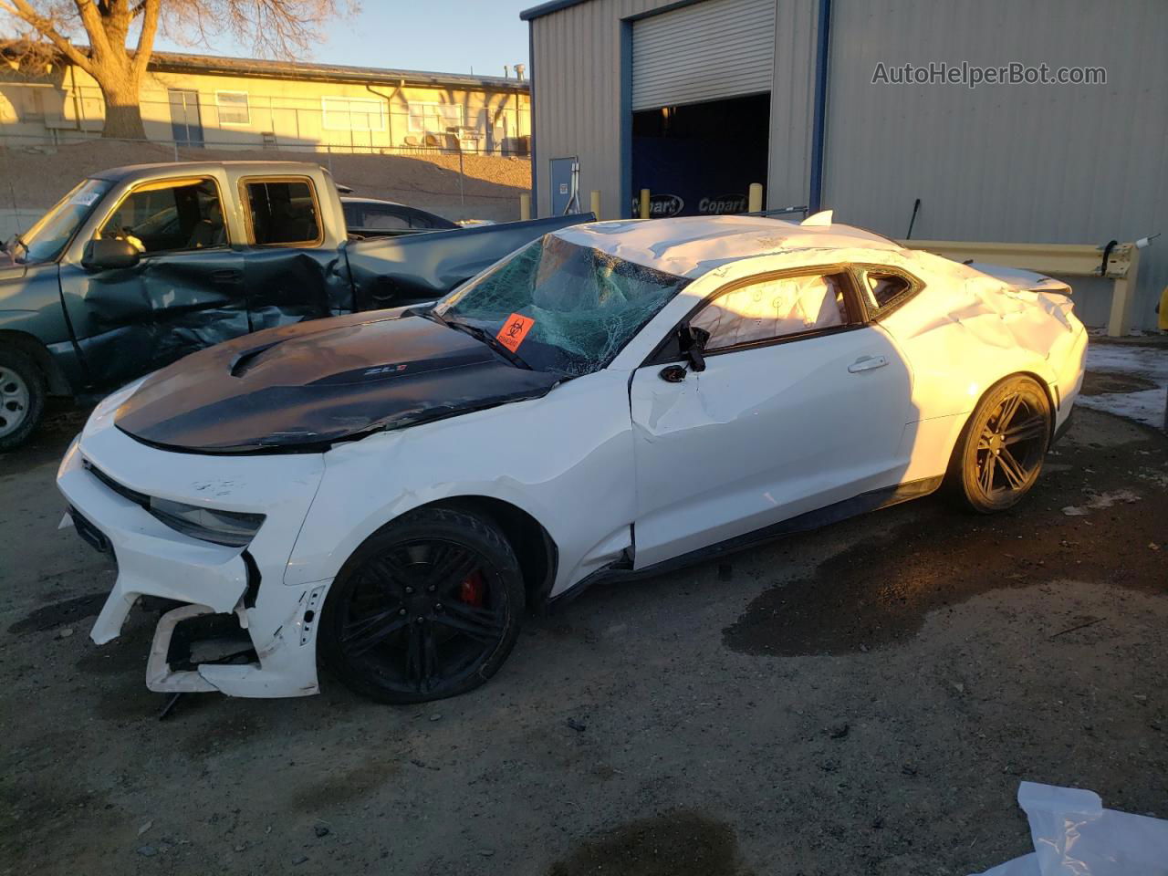 2018 Chevrolet Camaro Zl1 White vin: 1G1FJ1R63J0174207