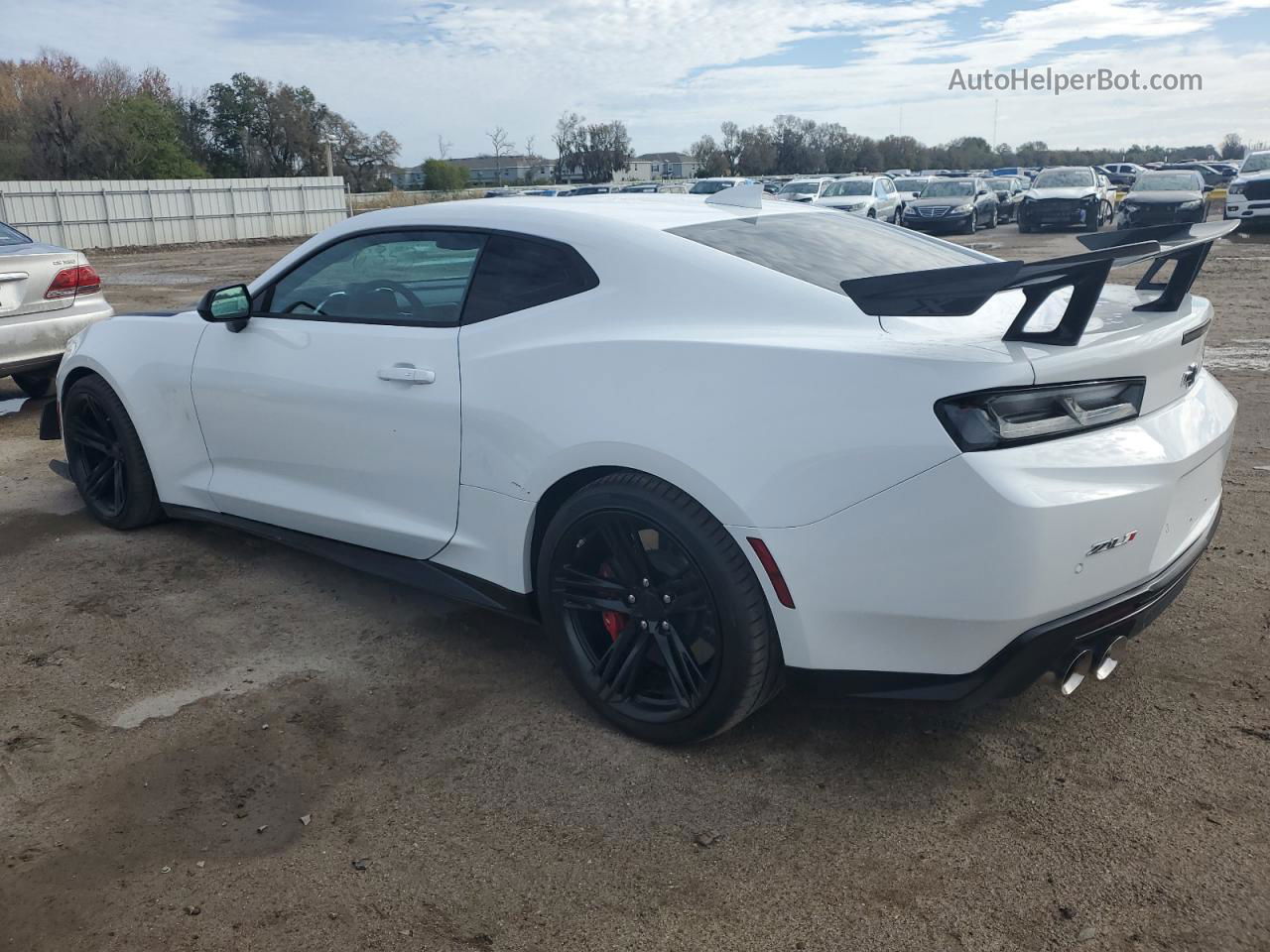 2018 Chevrolet Camaro Zl1 White vin: 1G1FJ1R65J0169686