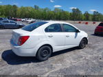 2013 Chevrolet Sonic Ls Auto White vin: 1G1JA5SH5D4215866